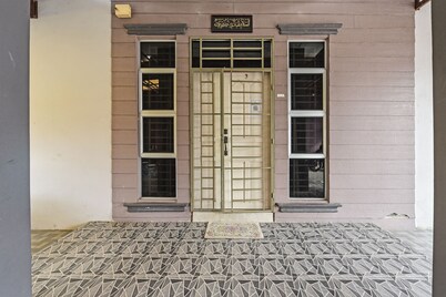 OYO HOME 90280 Darussalam 民宿