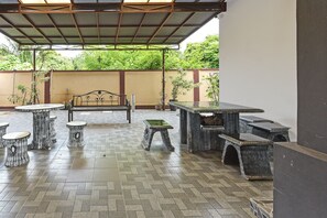 Lobby sitting area - OYO HOME 90280 Darussalam Homestay (Kota Bharu)