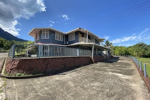 Fachada da propriedade