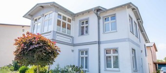 Ferienwohnung Ostseeoase - Ferienwohnungen Villa Vedro