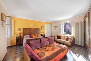 2 chambres, Wi-Fi gratuit, draps fournis