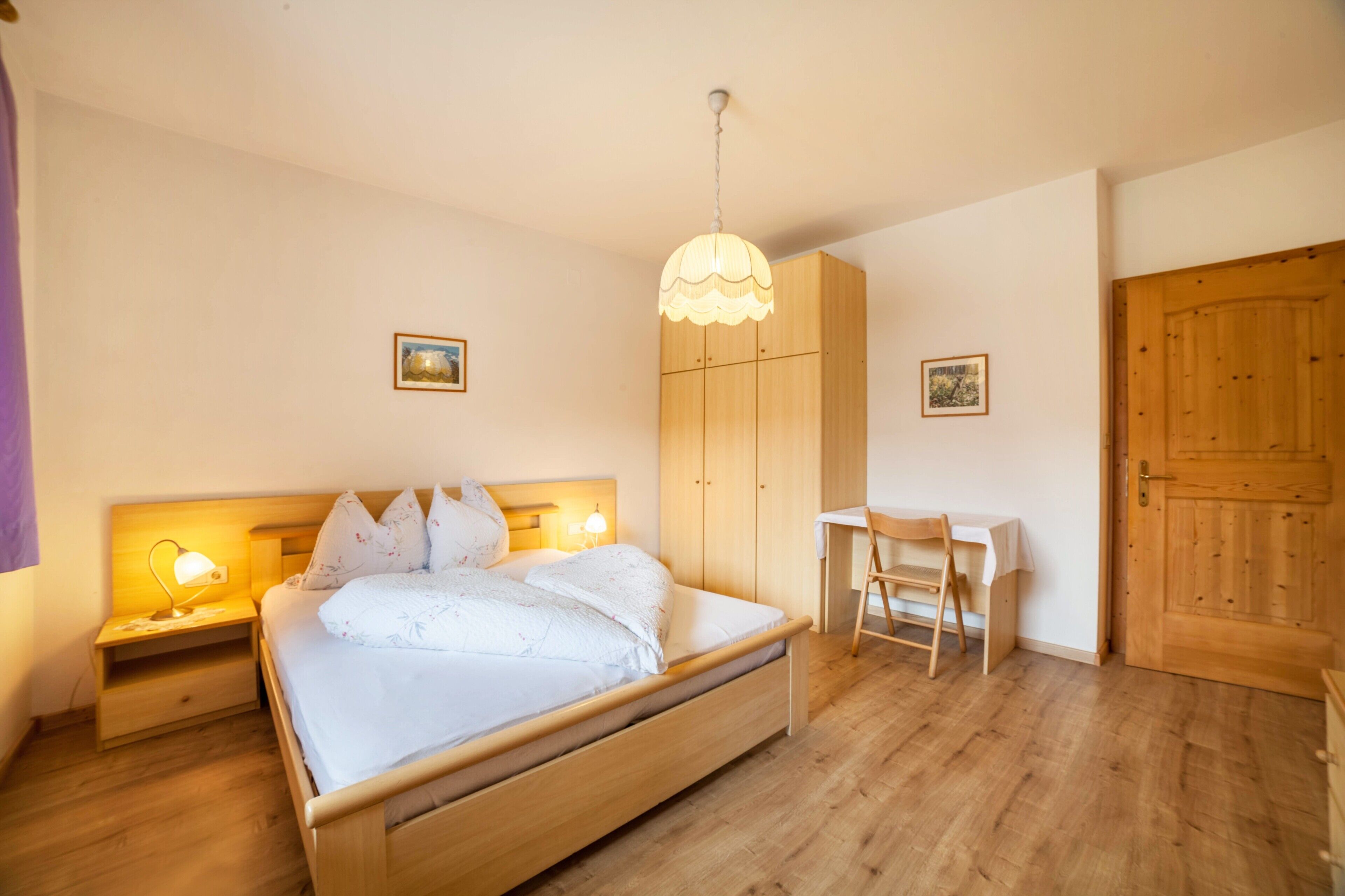 1 camera, Wi-Fi gratuito, lenzuola