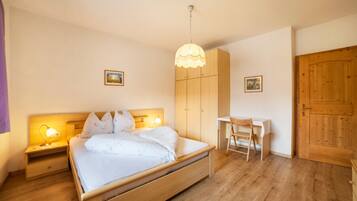 1 camera, Wi-Fi gratuito, lenzuola