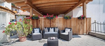 Appartamento di vacanza 'Sonnenparadies 1' con vista sulle montagne, Wi-Fi e giardino