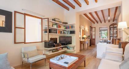 Casa Ca Sa Mar con vistas a la montaña, Wi-Fi, terrazas y jardín