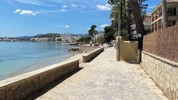 En la playa