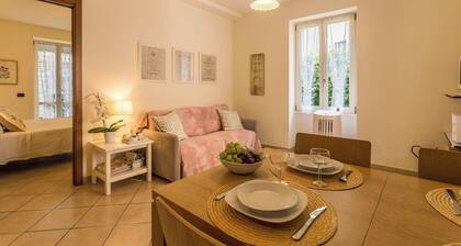 Ferienhaus „Il Nido“ mit Bergblick, WLAN, Klimaanlage und Garten