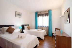 2 間睡房、免費 Wi-Fi、床單