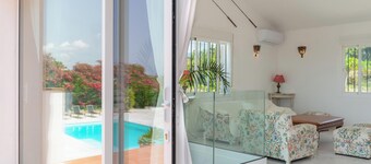 Finca "Almijan Alegria" with Sea & Mountain View, Pool and Wi-Fi