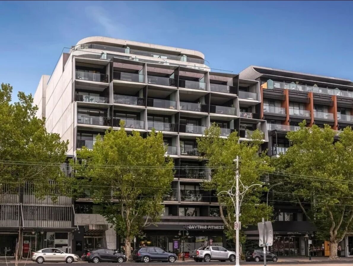 Modern 1 Bedroom Apt on Fitzroy St 