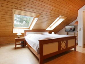 2 Schlafzimmer, Reisekinderbett, WLAN