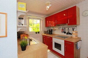 Kühlschrank, Mikrowelle, Geschirrspüler