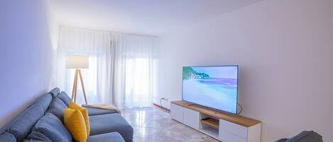 Een flatscreentelevisie