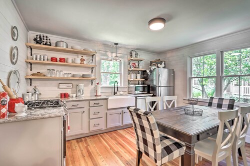'The Ruebling House' Historic Defiance Apartment!