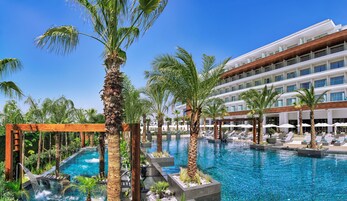 Indoor pool, 2 outdoor pools, pool umbrellas, sun loungers