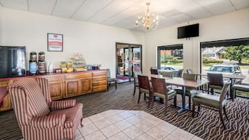 Petit déjeuner continental compris tous les jours