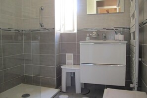 Shower, hair dryer