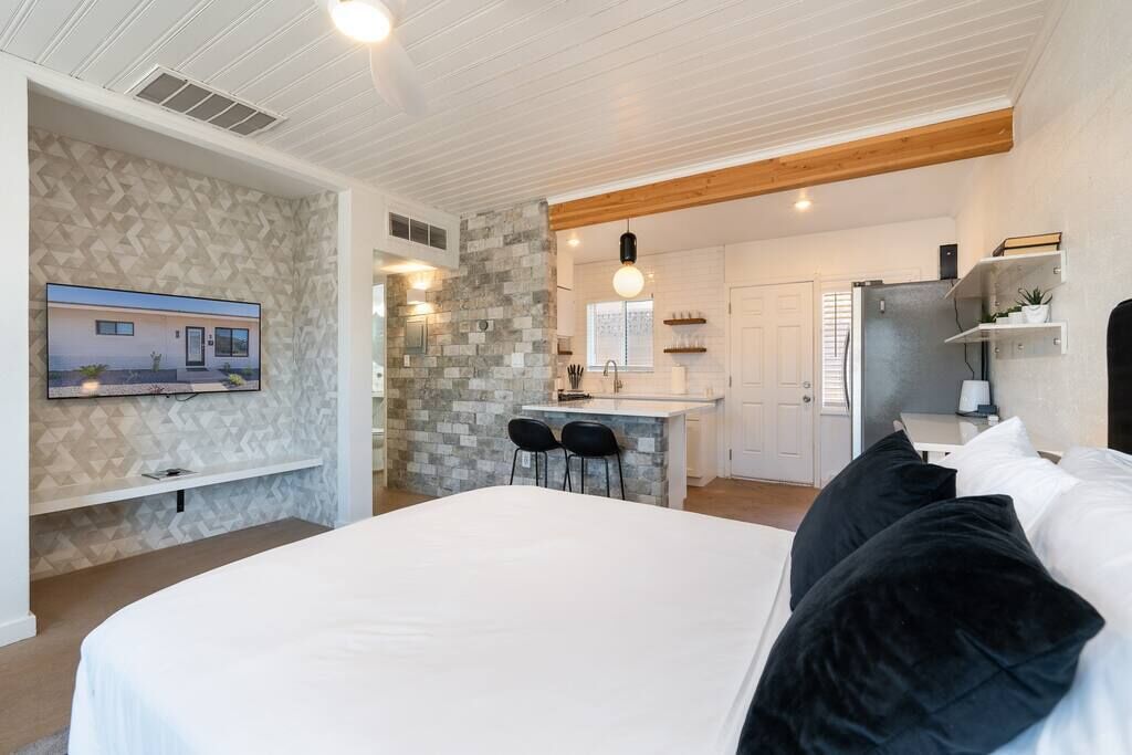 Charming Oasis | Close to PHX Airport