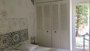 Room - La Forlane (Cassis)