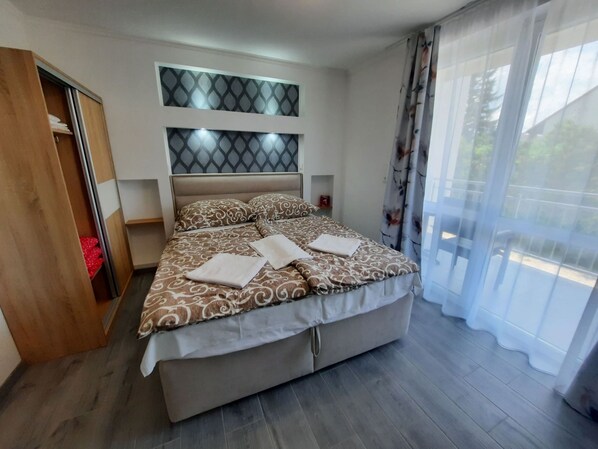 隔音、免费 WiFi