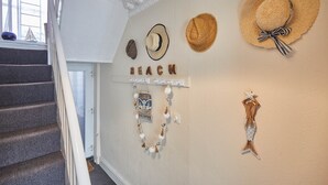 Unclassified image, 3 of 14, button - Ocean Wave (Scarborough)
