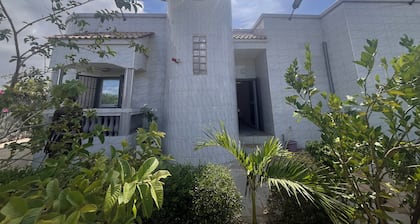 BEAUTIFUL RESIDENCE ON THE EDGE OF NDAYANE BEACH