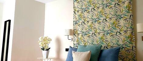 1 bedroom, iron/ironing board, travel cot, free WiFi