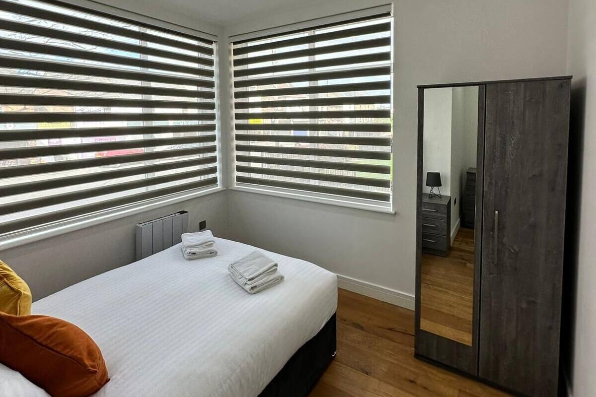 Departamento, 2 habitaciones, para no fumadores, cocina | Escritorio y espacio para trabajar con laptop 