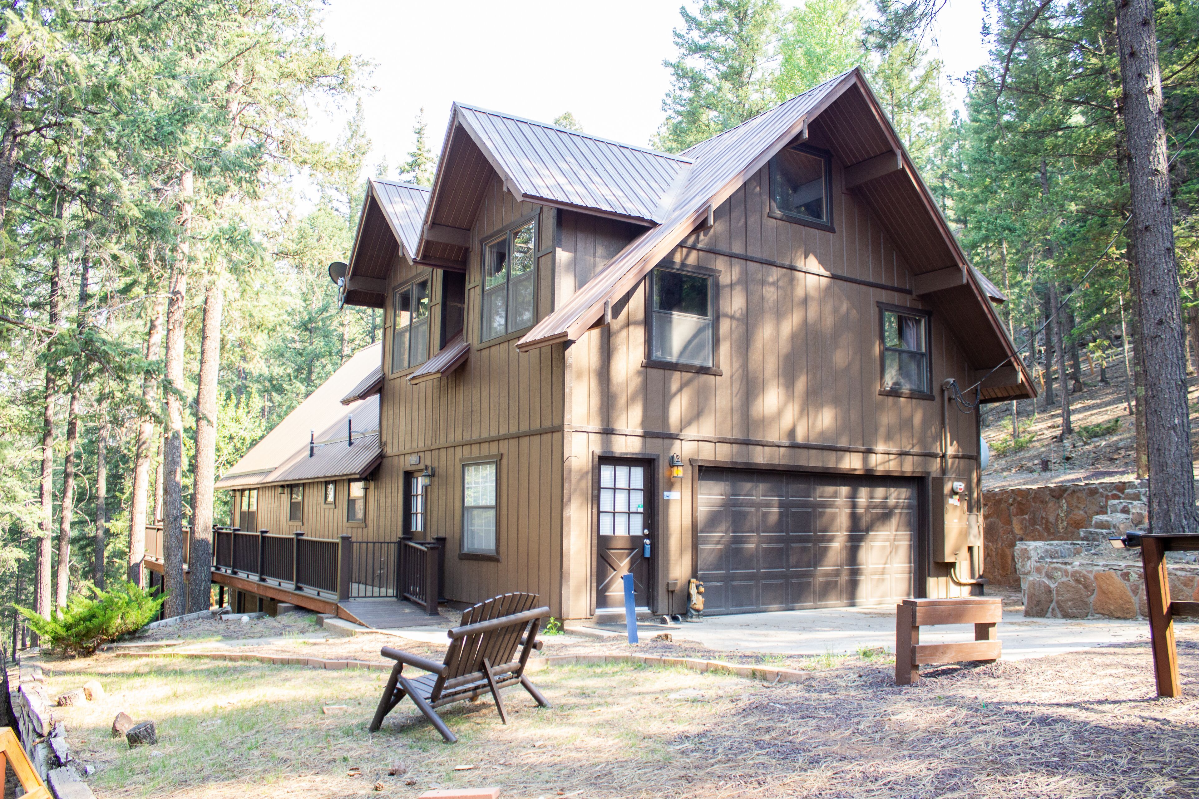 Castaway Bobbers Cabin in Beautiful Greer, AZ