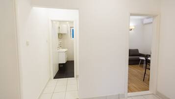 Departamento | 2 habitaciones, tabla de planchar con plancha y wifi gratis