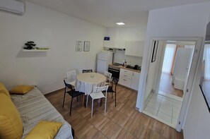 Interior - 2 Bed Apartmani Sleeps 6 - Free Parking (Crikvenica)