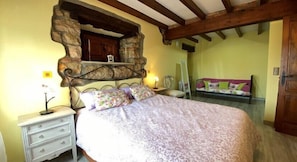 House, Private Bathroom