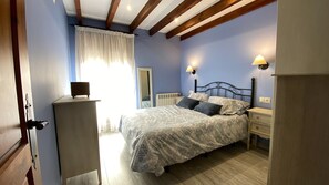 House, Private Bathroom