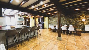 House, Private Bathroom | Shared kitchen - La Casa del Pendo (Camargo)