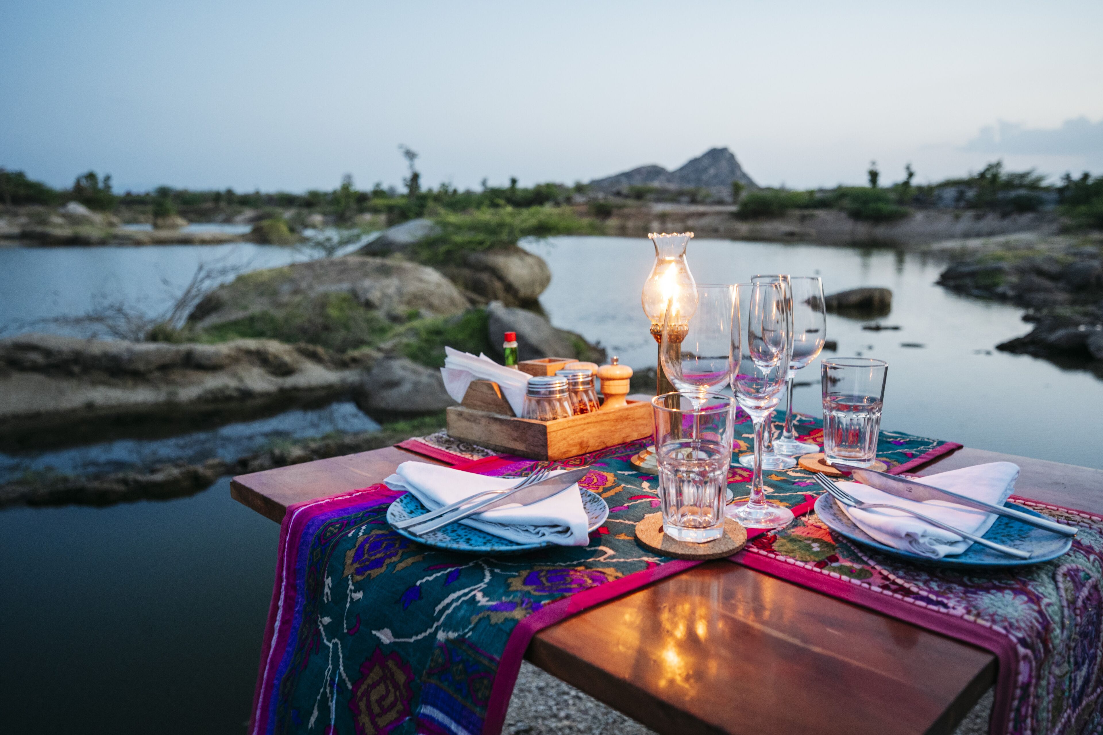 تناول الطعام بالخارج