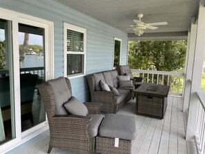 Terrace/patio - Homosassa River Camp - Waterfront Retreat on the Main River (Homosassa)