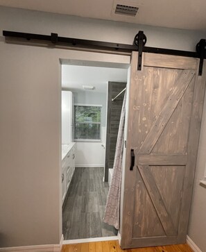 Interior - Homosassa River Camp - Waterfront Retreat on the Main River (Homosassa)