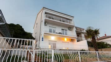 Apartment | Exterior