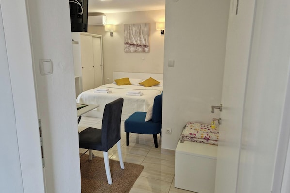 1 Schlafzimmer, kostenloses WLAN, Bettwäsche