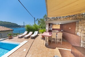 Villa (Five Bedroom Villa) | Terrasse/gårdhave