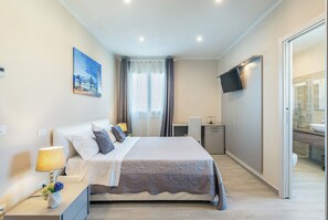 5 sovrum, värdeförvaringsskåp på rummet och strykjärn/strykbräda