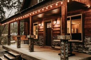 Cabin, 4 Bedrooms | Exterior