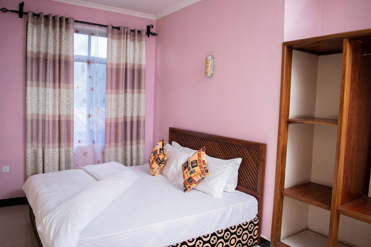 Standard Single Room, 1 Twin Bed | Iron/ironing board, free WiFi