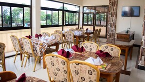 Unclassified image, 3 of 6, button - The Diplomat Hotel Arusha (Arusha)