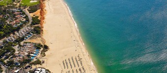 Stylish Vale do Lobo Villa: newly renovated, heated pool, Fibre internet