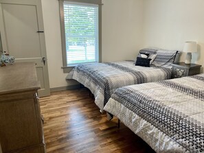 2 bedrooms, free WiFi, bed sheets - Last Second First Choice (Hot Springs)