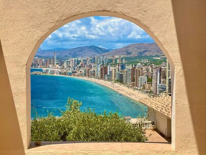 BENIDORM EYE VILLA R083