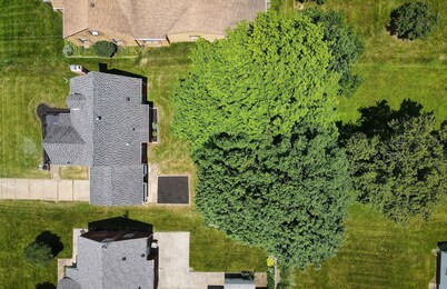 Home of Champions: HOF Village Comfort