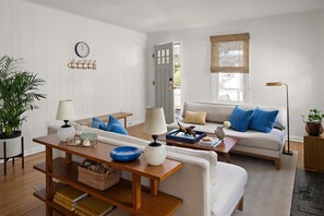 Téléviseur connecté, foyer, sélection de musique