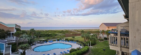 Pool - Sandy Toes Condo's (Saint Helena Island)